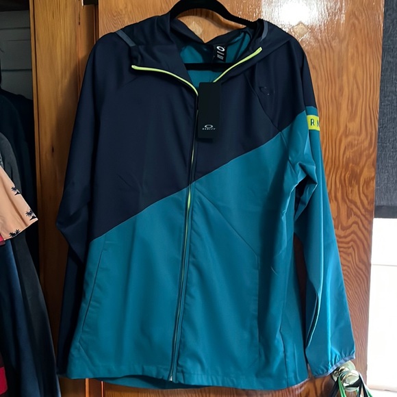 Oakley windbreaker XXL - Picture 1 of 4